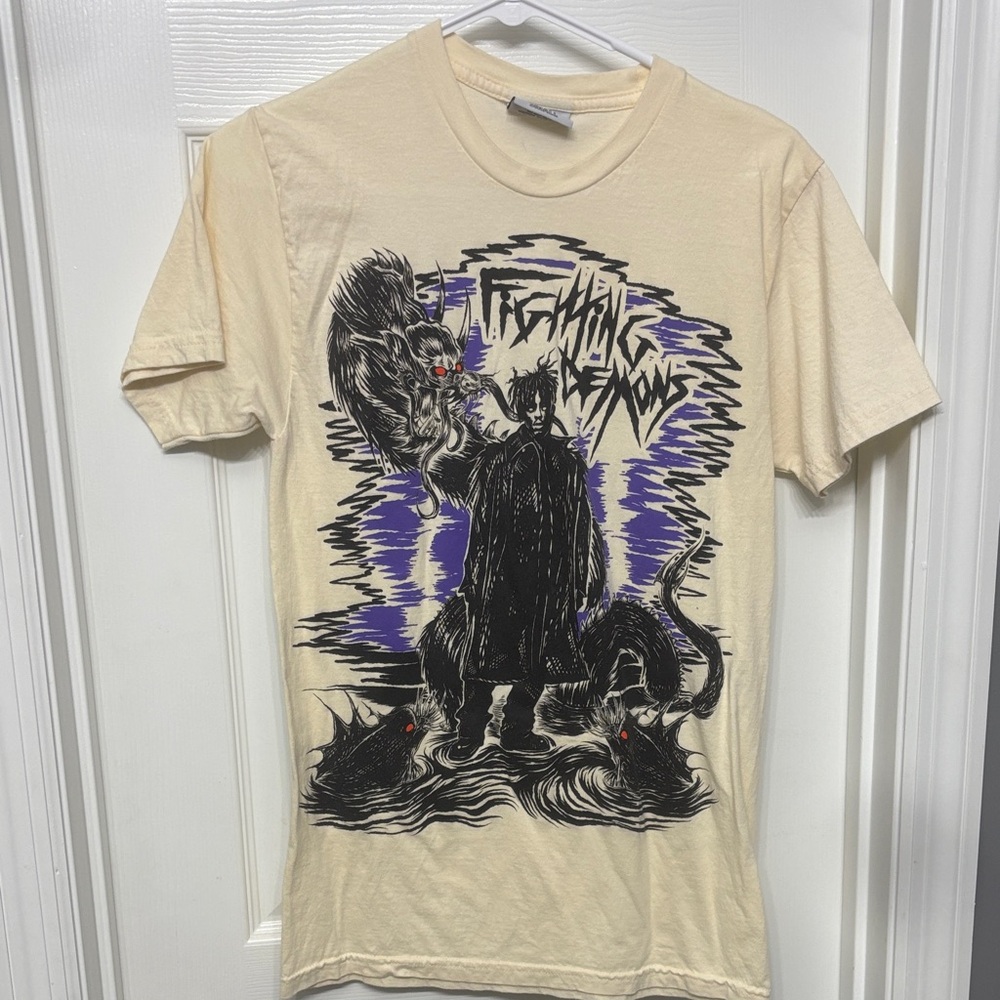 Men's Cream Graphic Tee with Bold Design. Juice wrld 999 shirt.